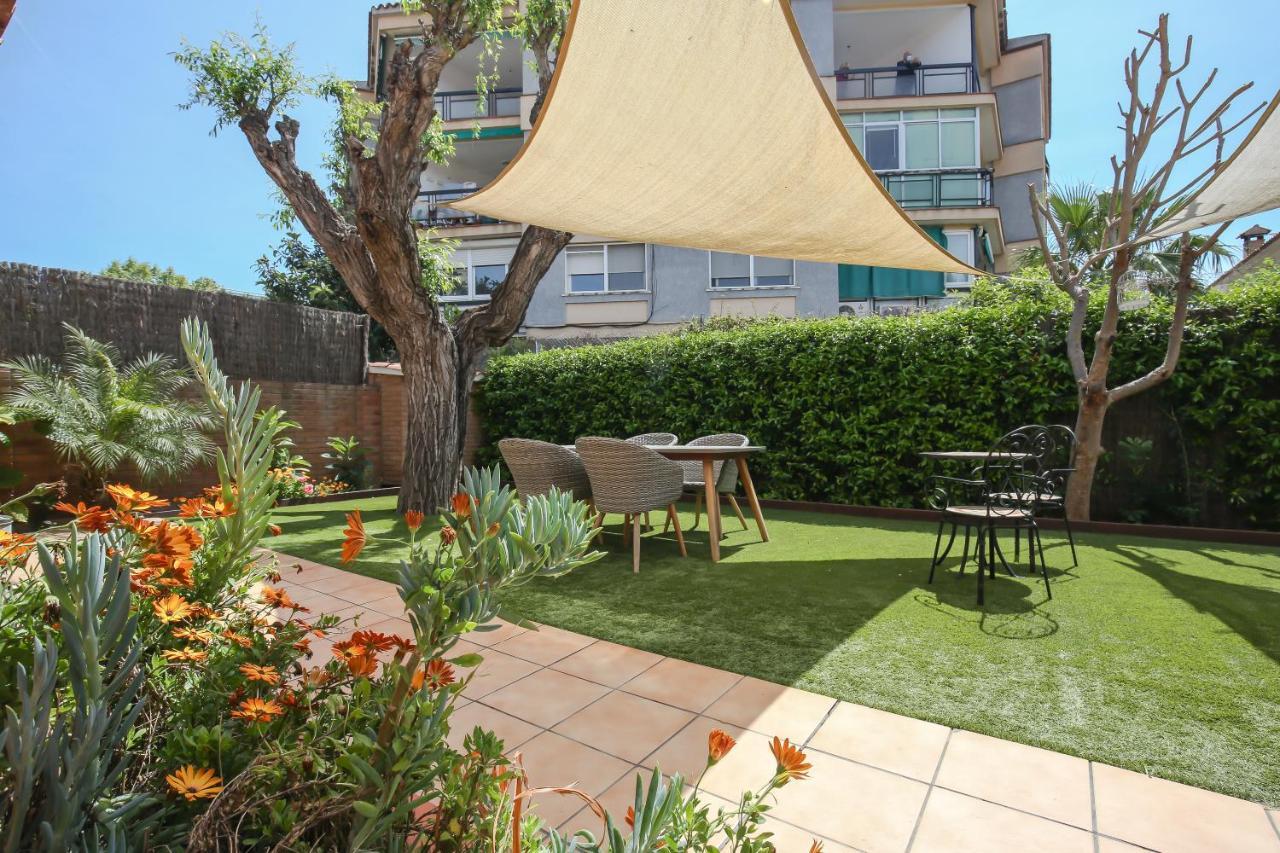 Rambla De Marisol Apartments Castelldefels Kültér fotó