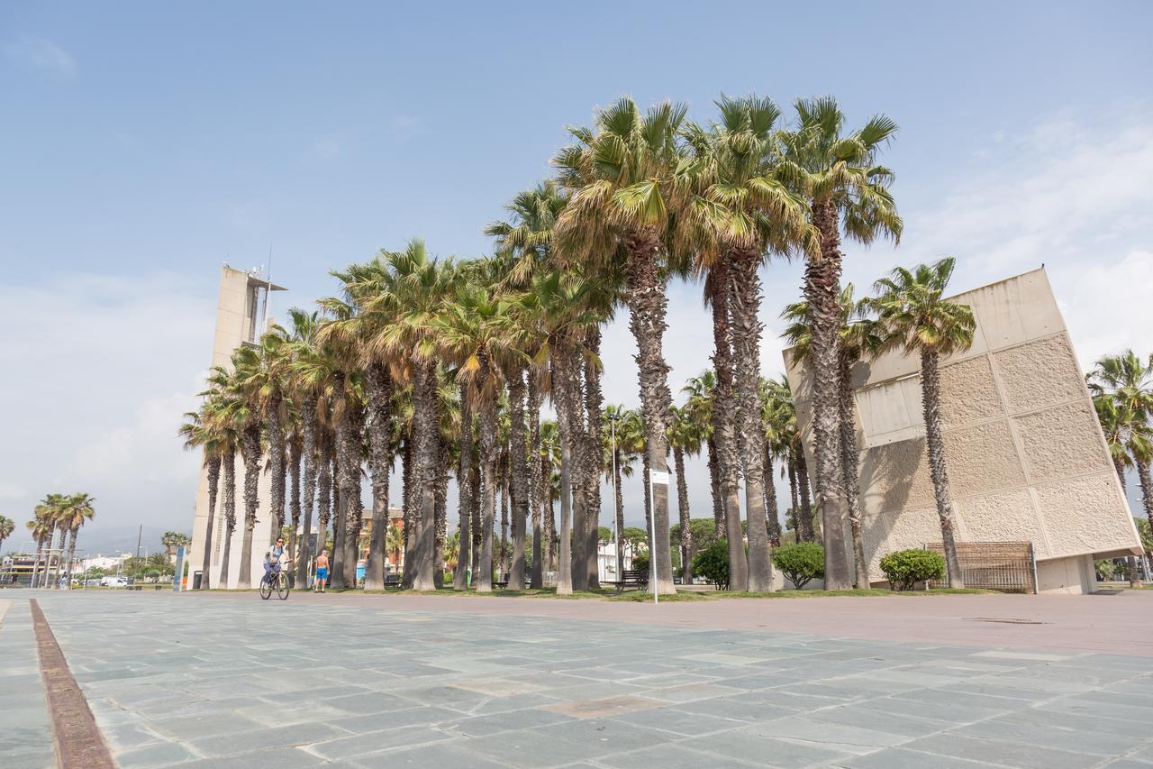 Rambla De Marisol Apartments Castelldefels Kültér fotó